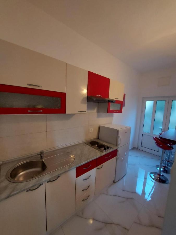Apartments Pitarevic Saplunara Extérieur photo
