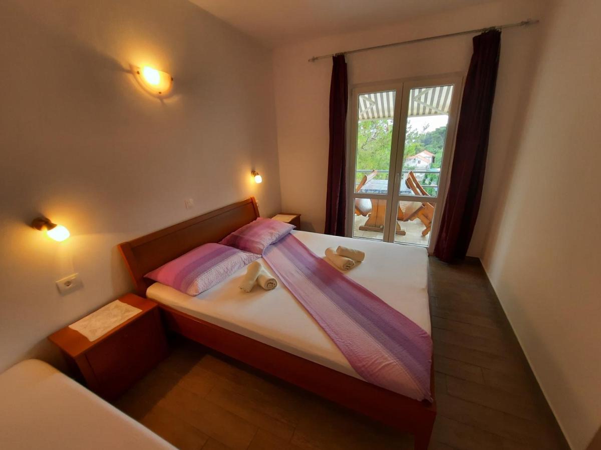 Apartments Pitarevic Saplunara Extérieur photo